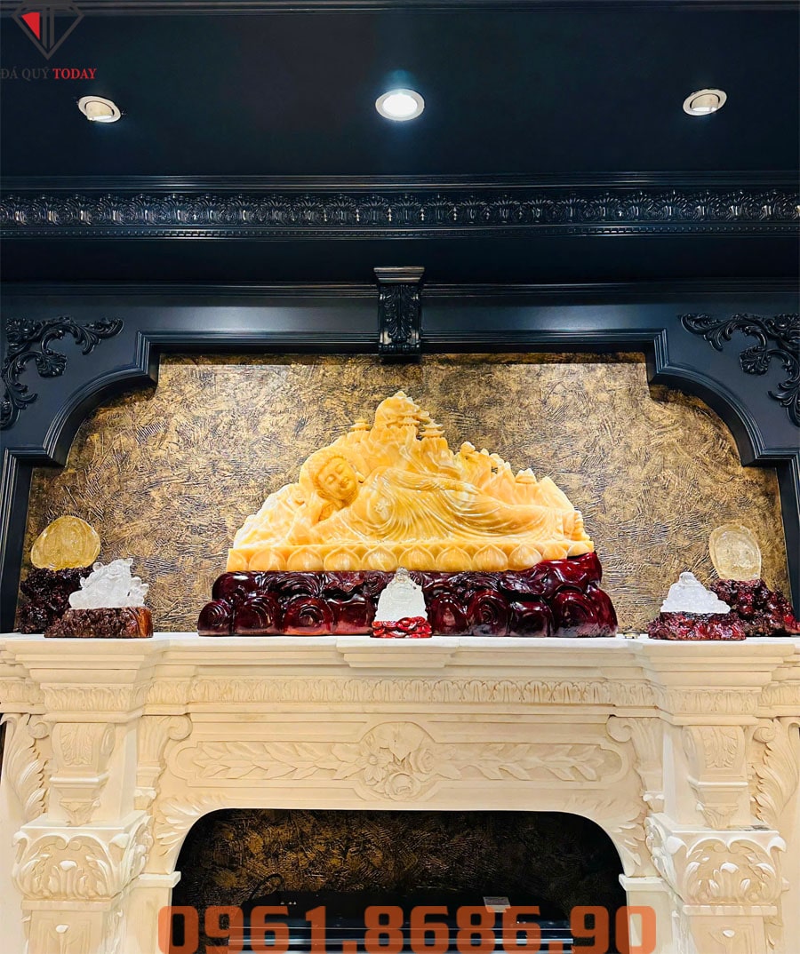 Tượng Phật Ngọc A Di Đà bằng ngọc hoàng long